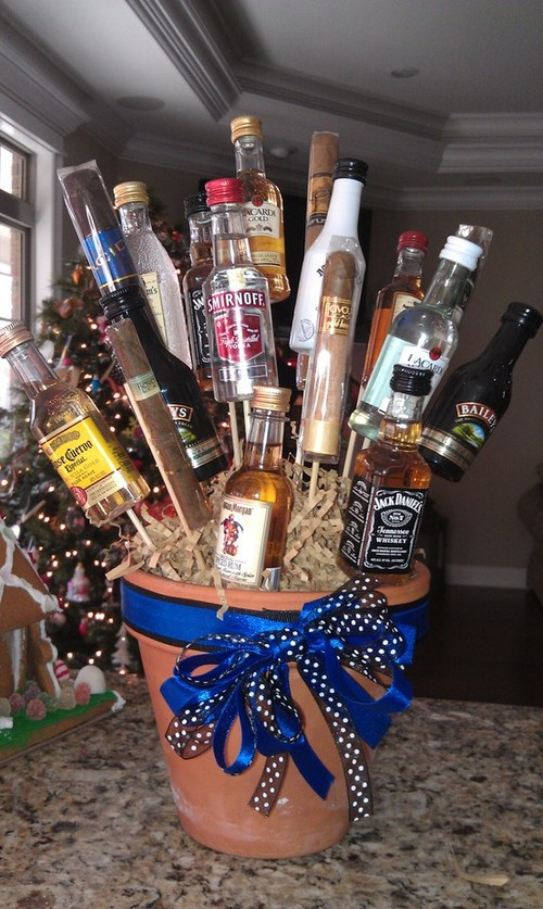 Best ideas about Cigar Gift Ideas
. Save or Pin t basket cigar DIY for Life Now.