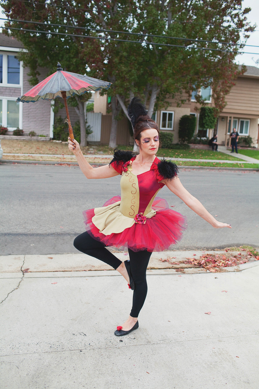 Best ideas about Circus Costumes DIY
. Save or Pin LOVE CIRCUS HALLOWEEN COSTUMES Tell Love and Party Now.