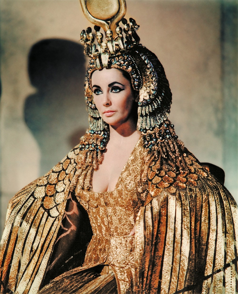 Best ideas about Cleopatra Costume DIY
. Save or Pin DIY Cleopatra Halloween Costume Tutorial Now.