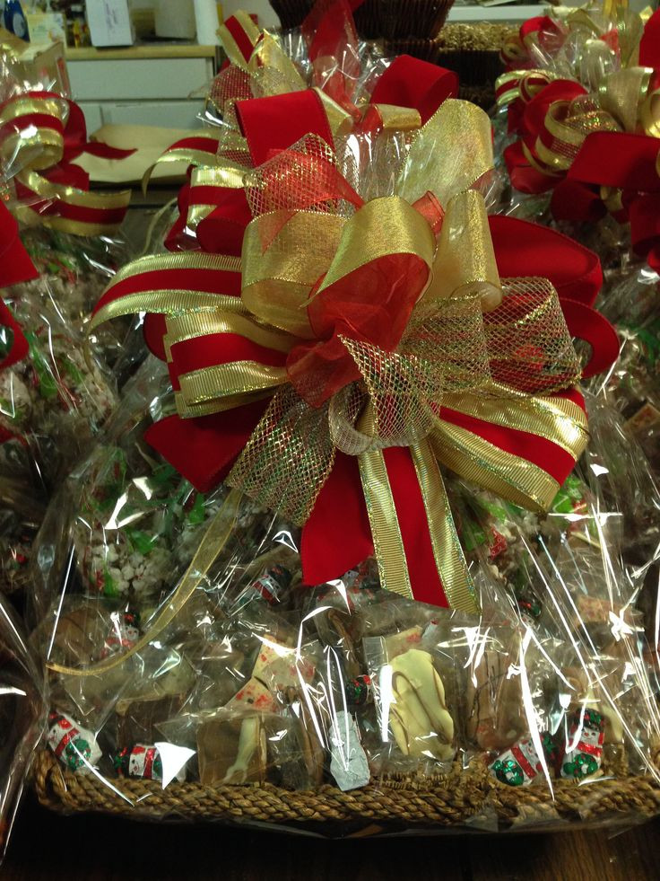 Best ideas about Corporate Gift Basket Ideas
. Save or Pin 17 Best ideas about Corporate Gift Baskets on Pinterest Now.