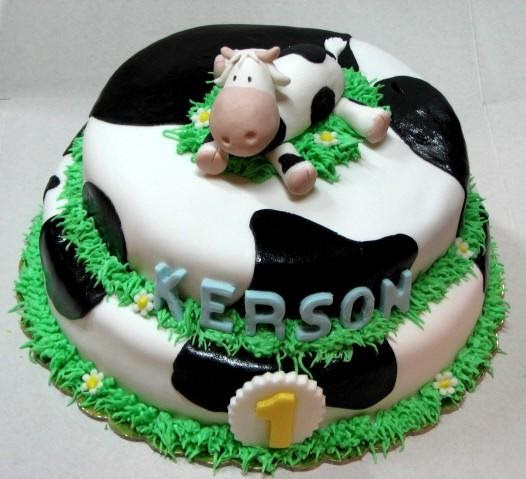 Best ideas about Cow Birthday Cake
. Save or Pin Snooky doodle Cakes Cute cow cake Now.