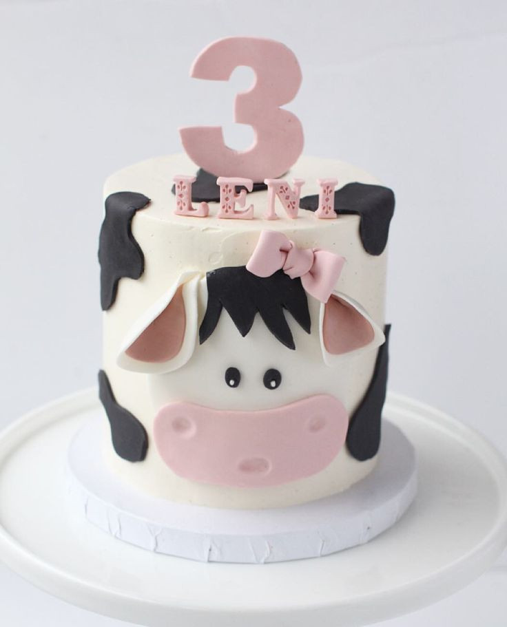 Best ideas about Cow Birthday Cake
. Save or Pin Best 25 Cow cakes ideas on Pinterest Now.