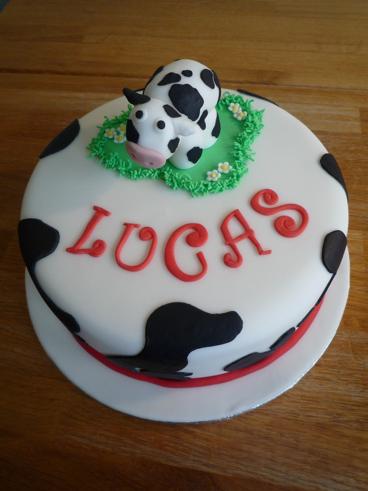 Best ideas about Cow Birthday Cake
. Save or Pin Cow Birthday Cake Now.