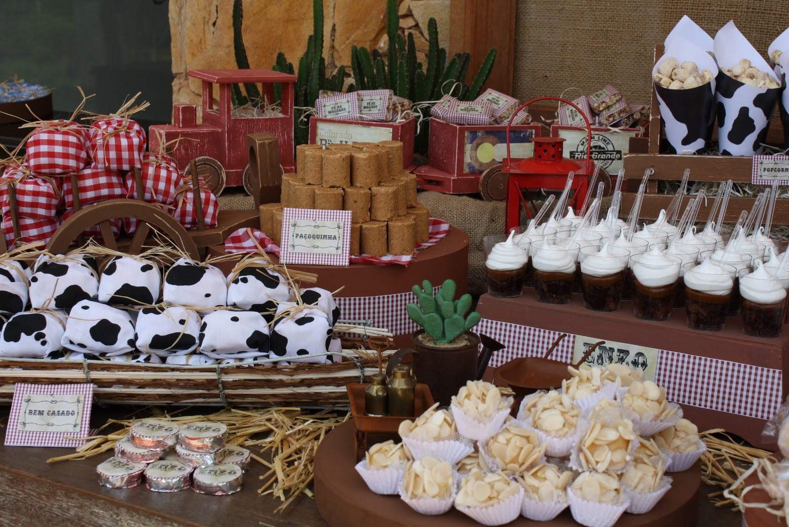 Best ideas about Cowboy Birthday Party
. Save or Pin Dulce Design Cowboy Party Now.