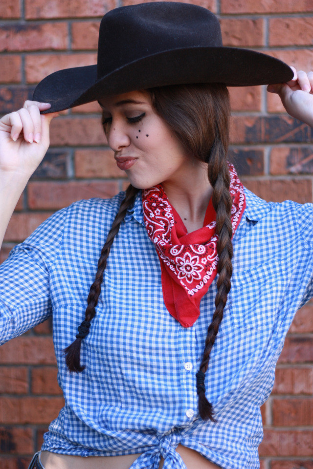 Best ideas about Cowgirl Costumes DIY
. Save or Pin Halloween Costume Ideas Now.