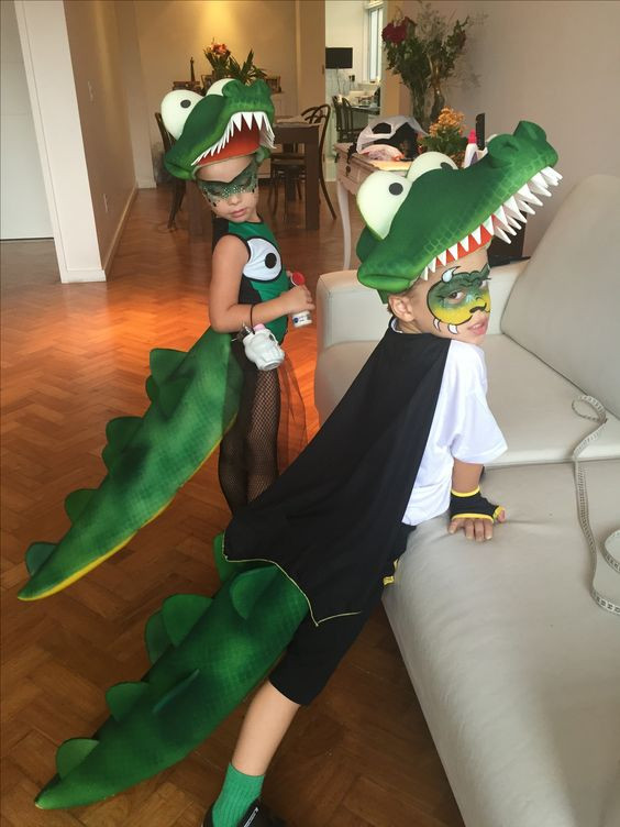 Best ideas about Crocodile Costume DIY
. Save or Pin Crocodiles costumes MariáEnzo Fantasias Now.