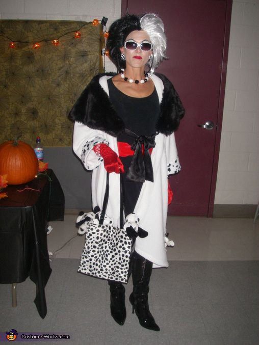 Best ideas about Cruella Deville Costume DIY
. Save or Pin the queen of halloween HOMEMADE HALLOWEEN COSTUMES GALLERY Now.