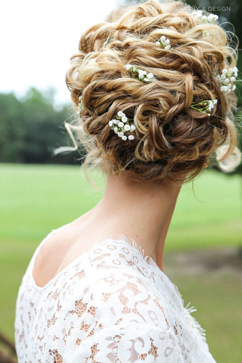 Best ideas about Curled Hairstyles Updo
. Save or Pin 33 Modern Curly Hairstyles That Will Slay on Your Wedding Now.