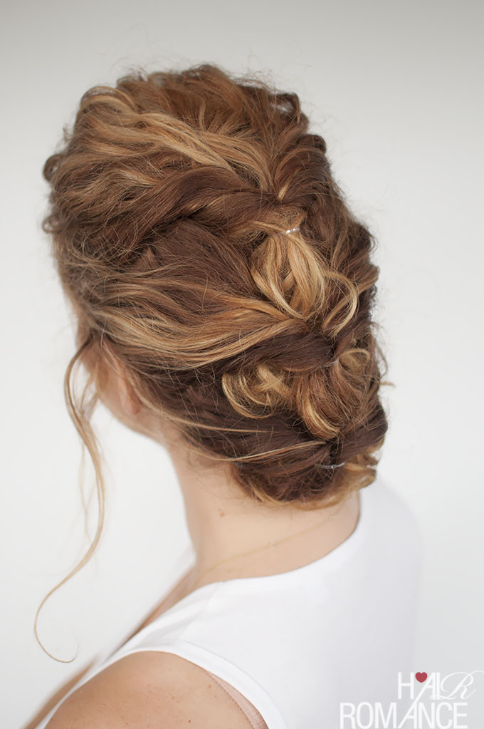 Best ideas about Curled Hairstyles Updo
. Save or Pin 33 Modern Curly Hairstyles That Will Slay on Your Wedding Now.