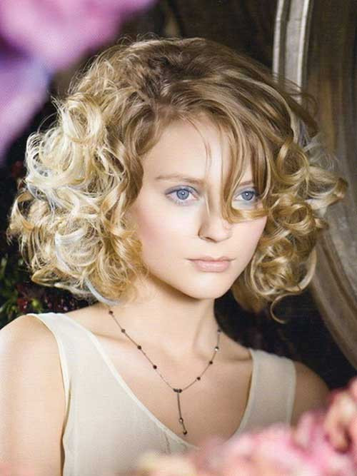 Best ideas about Curly Hairstyles For Round Faces
. Save or Pin 50 Most Flattering Hairstyles for Round Faces Fave Now.