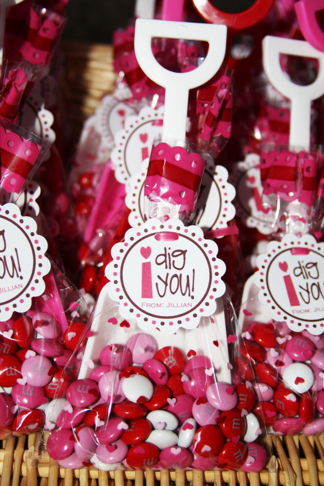 Best ideas about Cute Valentines Day Gift Ideas
. Save or Pin Cute Food For Kids Valentine s Day Treat Bag Ideas Now.