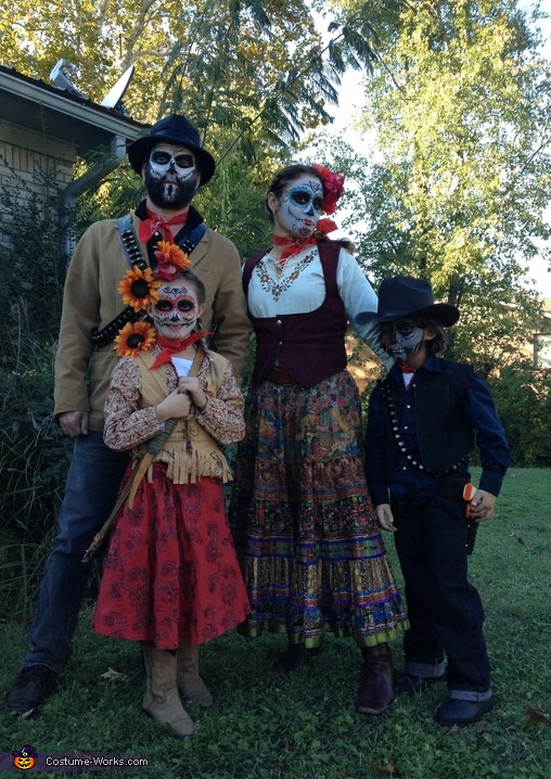 Best ideas about Day Of The Dead DIY Costume
. Save or Pin Day of the Dead Family Costume Now.