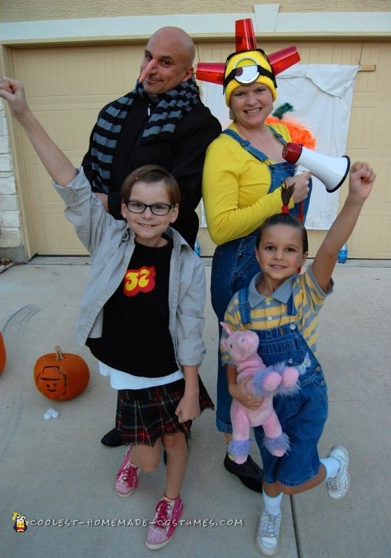 Best ideas about Despicable Me Costume DIY
. Save or Pin 166 best Family Group Halloween Costumes images on Now.