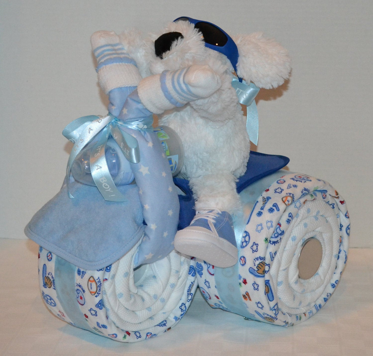 Best ideas about Diaper Gift Ideas
. Save or Pin Tricycle Trike Diaper Cake Baby Shower Gift Sports theme Now.
