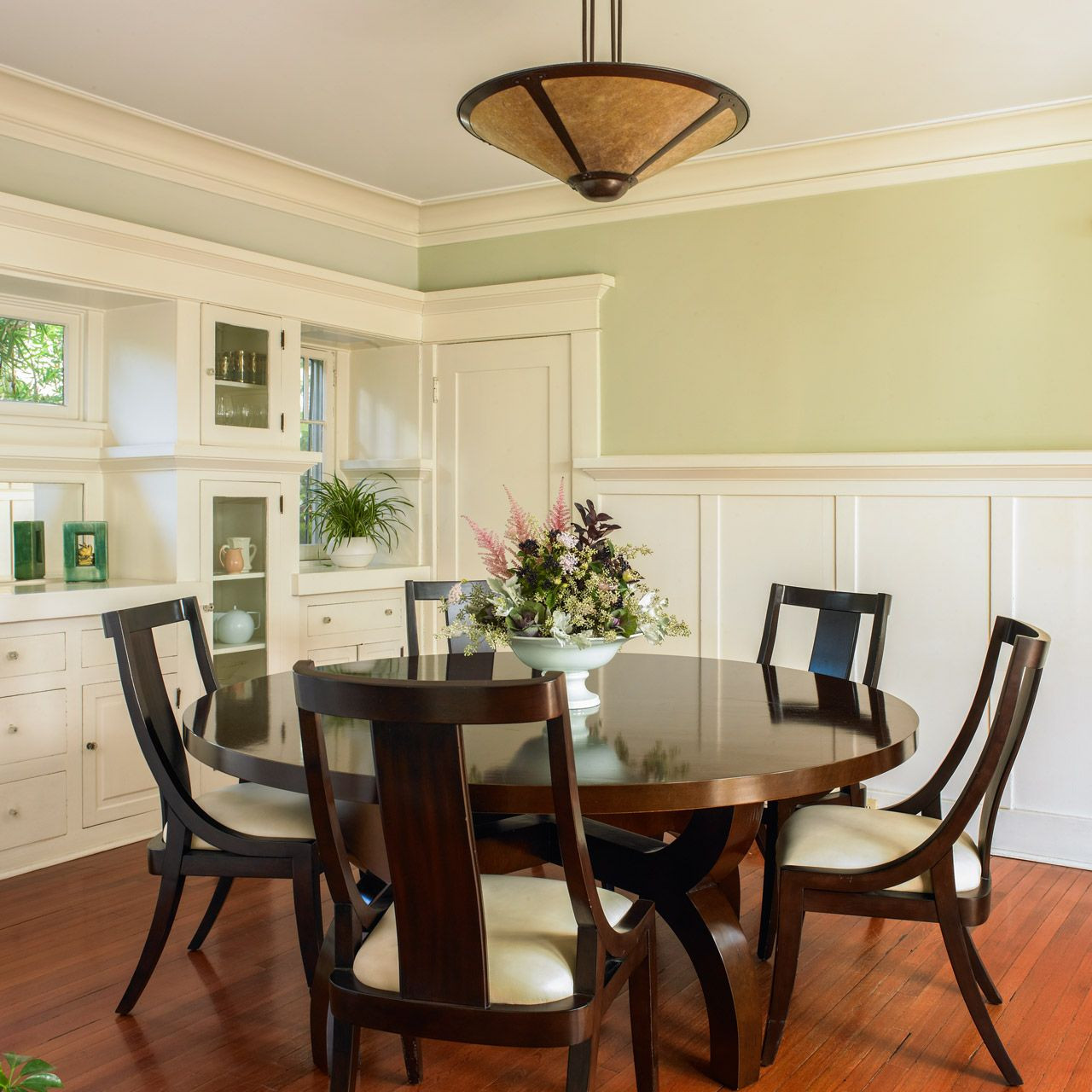 Best ideas about Dining Room Paint Colors
. Save or Pin Dunn Edwards Paints paint colors Walls Huntington Garden Now.