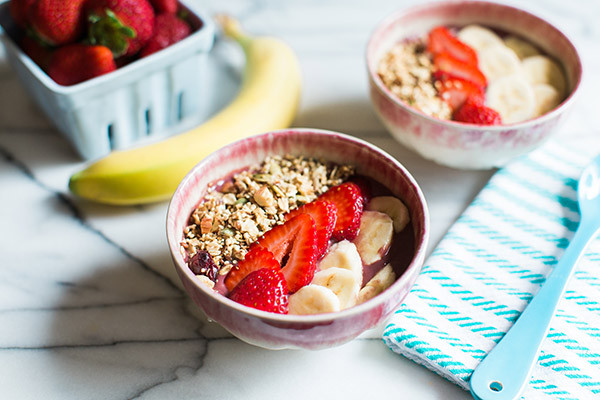 Best ideas about DIY Acai Bowl
. Save or Pin DIY Acai Berry Bowl The Honest pany Blog Now.