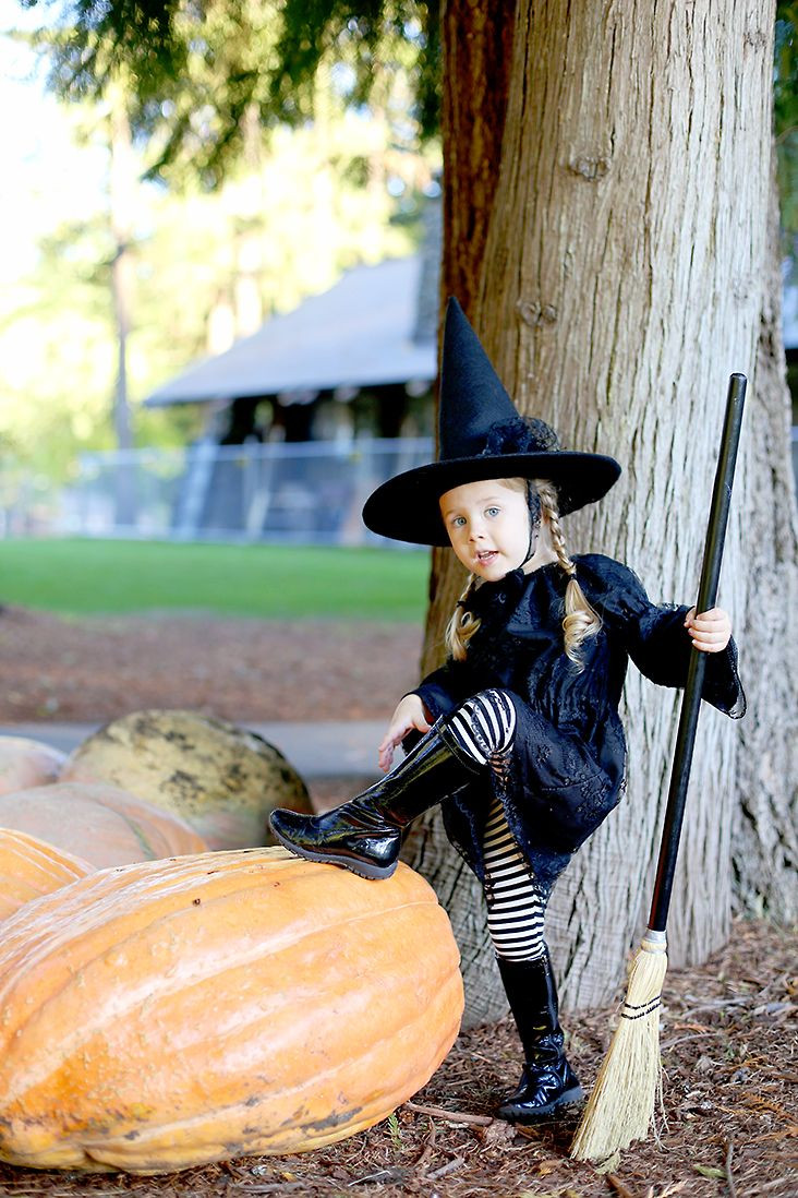 Best ideas about DIY Adult Witch Costume
. Save or Pin 1000 ideas about Diy Witch Costume on Pinterest Now.