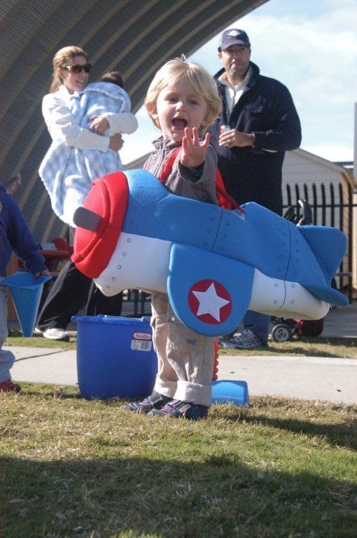 Best ideas about DIY Airplane Costume
. Save or Pin 25 unique Airplane costume ideas on Pinterest Now.