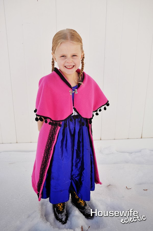 Best ideas about DIY Anna Costumes
. Save or Pin Tutorial FROZEN Anna Cloak Housewife Eclectic Now.