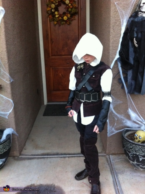 Best ideas about DIY Assassins Creed Costume
. Save or Pin Homemade Assassin s Creed Costume 3 3 Now.