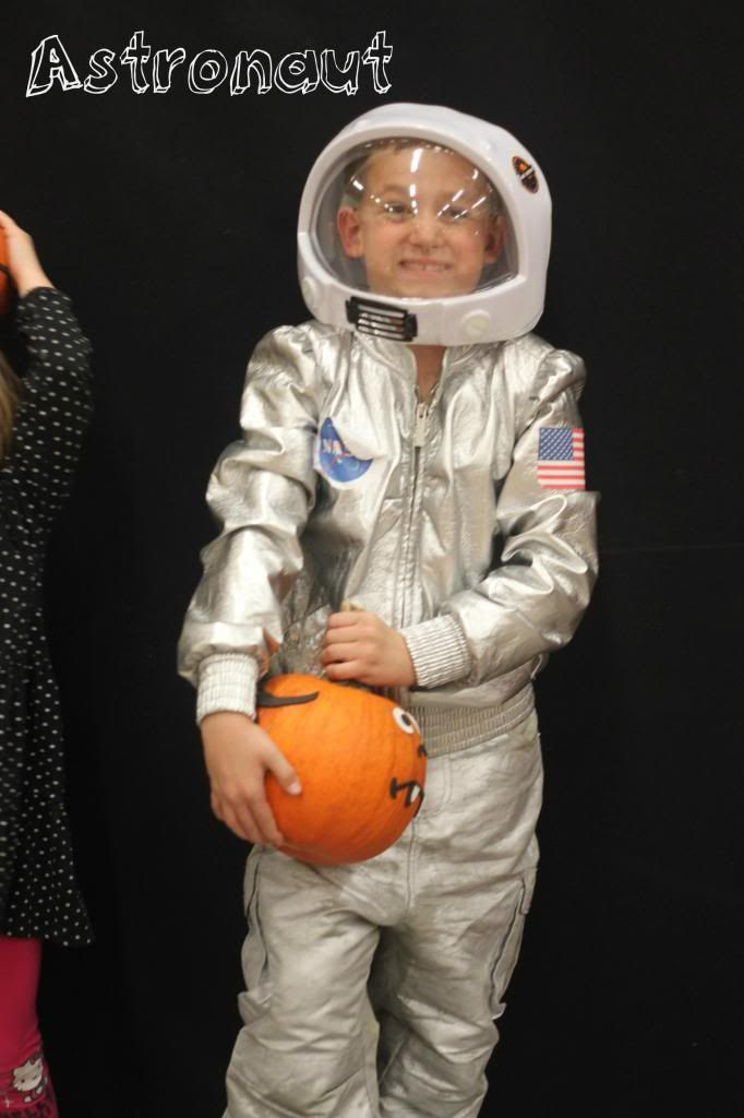 Best ideas about DIY Astronaut Costumes
. Save or Pin 17 Best images about DIY costume on Pinterest Now.