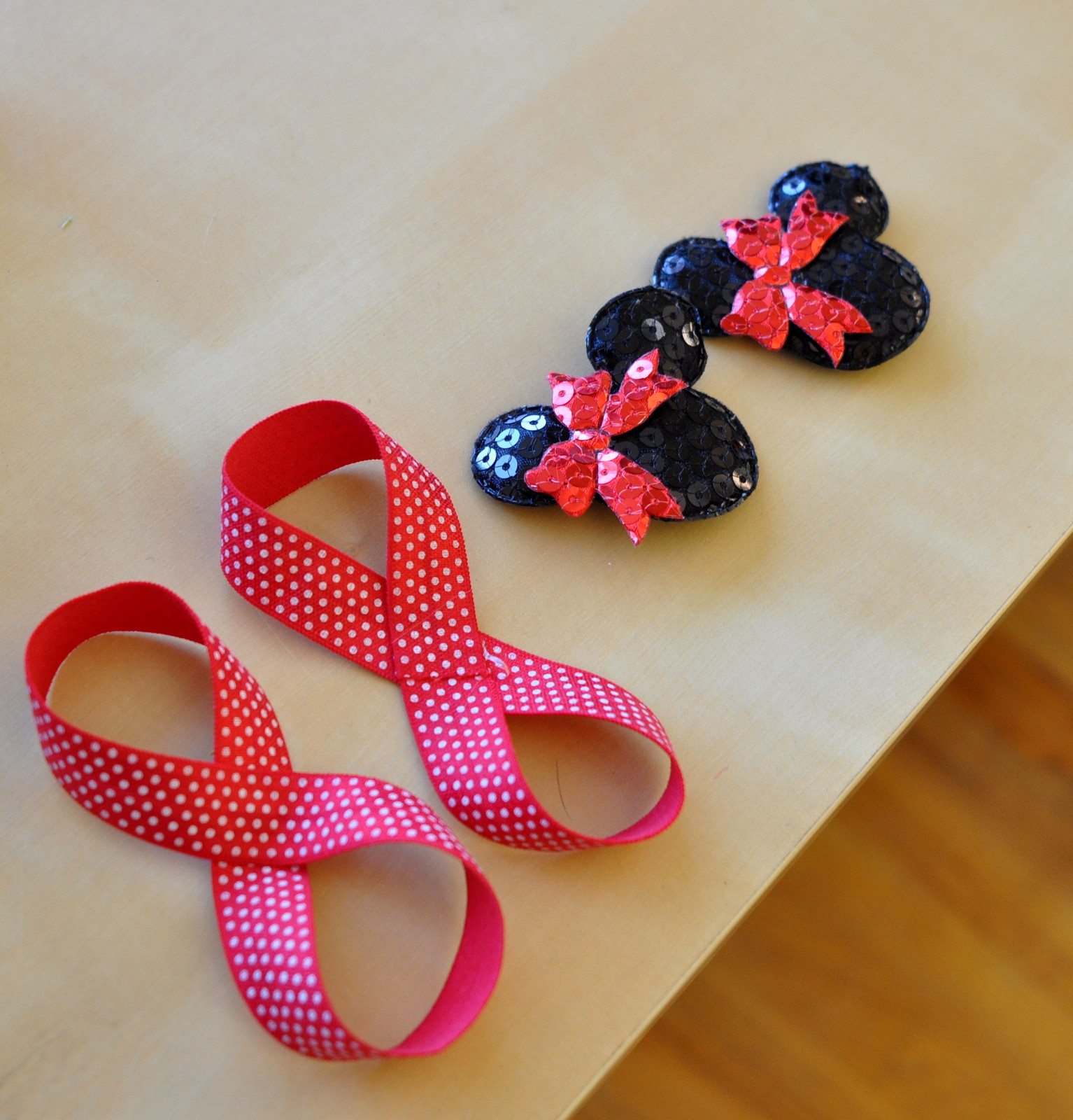 Best ideas about DIY Baby Barefoot Sandals
. Save or Pin Baby Barefoot Sandals Tutorial Now.