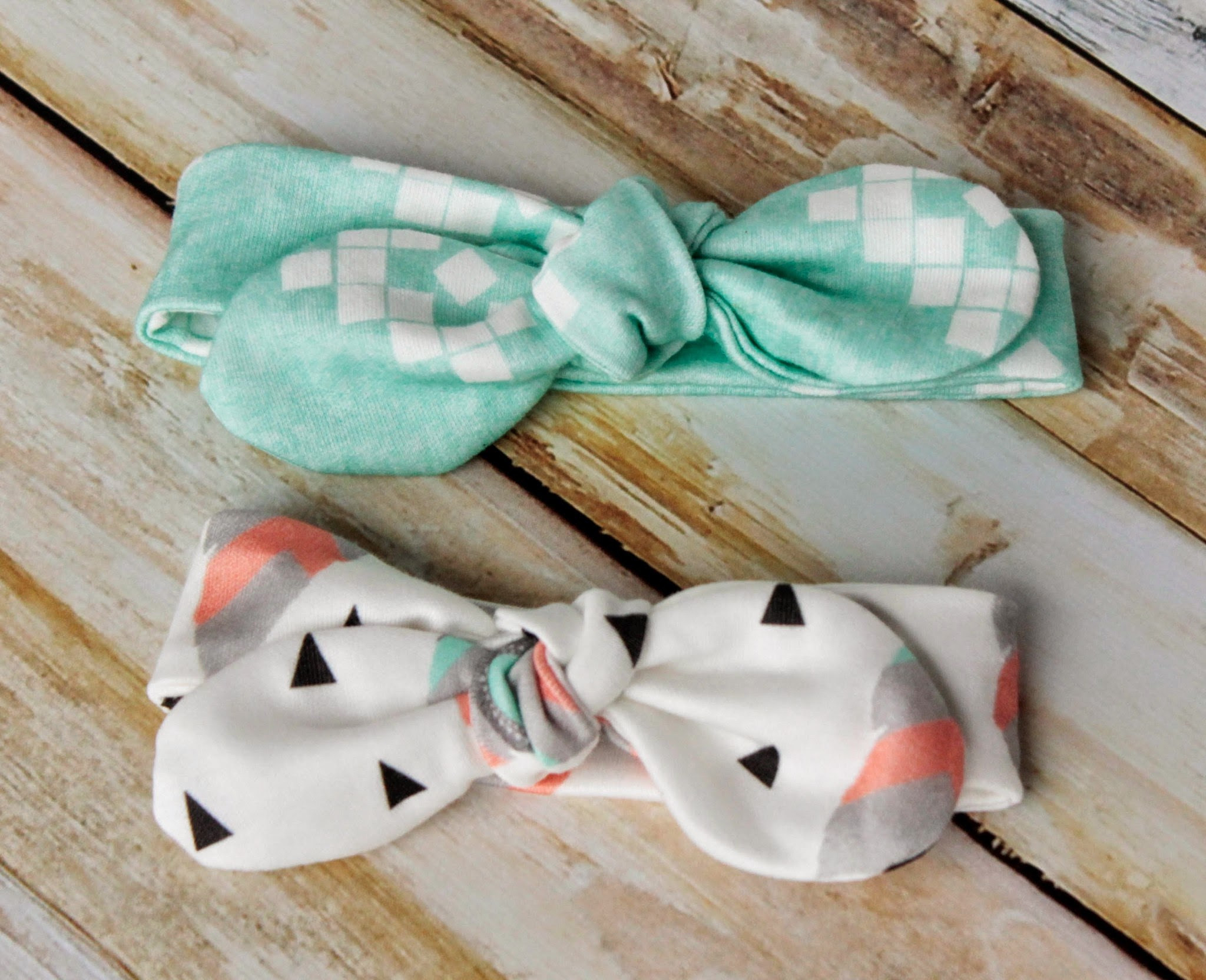 Best ideas about DIY Baby Bow Headband
. Save or Pin Knot Bow Headband Pattern and Tutorial Easy DIY Headband Now.