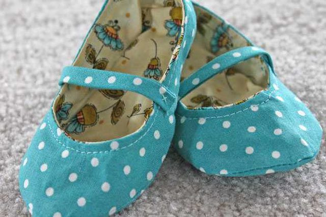 Best ideas about DIY Baby Shoes
. Save or Pin DIY Handmade Fabric Baby Shoes Now.