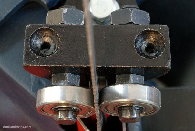 Best ideas about DIY Bandsaw Guides
. Save or Pin 4x6 bandsaw blade guides ball bearings modification Now.