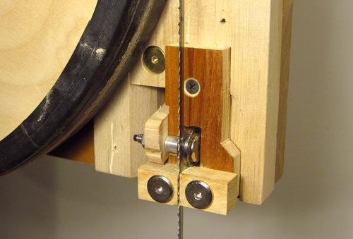 Best ideas about DIY Bandsaw Guides
. Save or Pin Building a bandsaw Tensioner Table and blade guide Now.