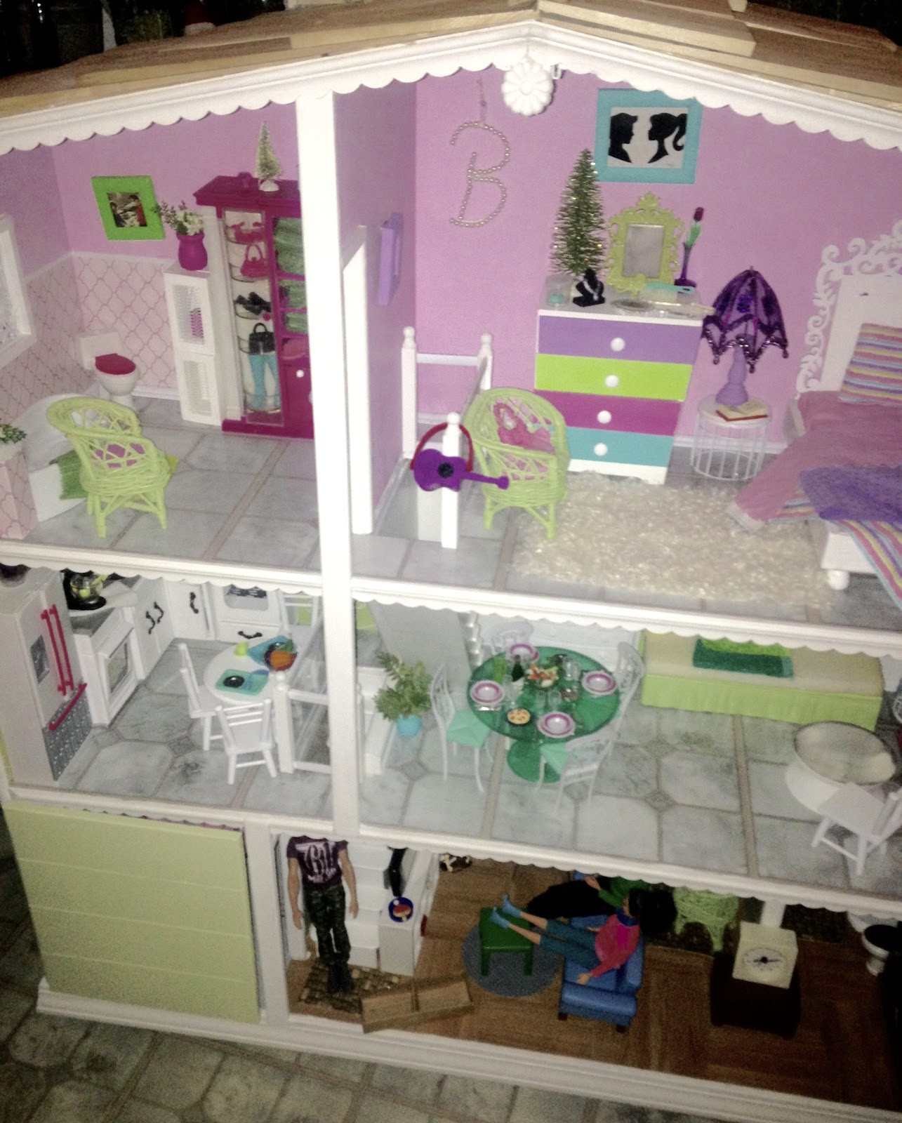 Best ideas about DIY Barbie Furniture
. Save or Pin Somethings Old New Green Redo DIY Vintage Barbie Now.