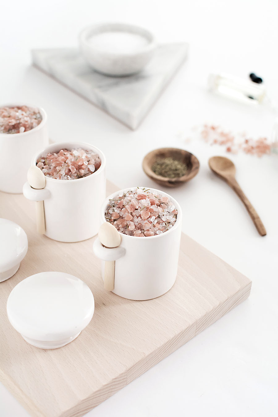 Best ideas about DIY Bath Salts
. Save or Pin DIY Grapefruit Rosemary Bath Salts Homey Oh My Now.