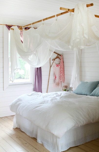 Best ideas about DIY Bedroom Canopy
. Save or Pin Remodelaholic Now.