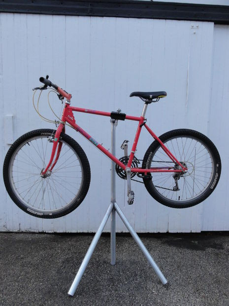 Best ideas about DIY Bike Stand
. Save or Pin Homemade bike repair stand Now.