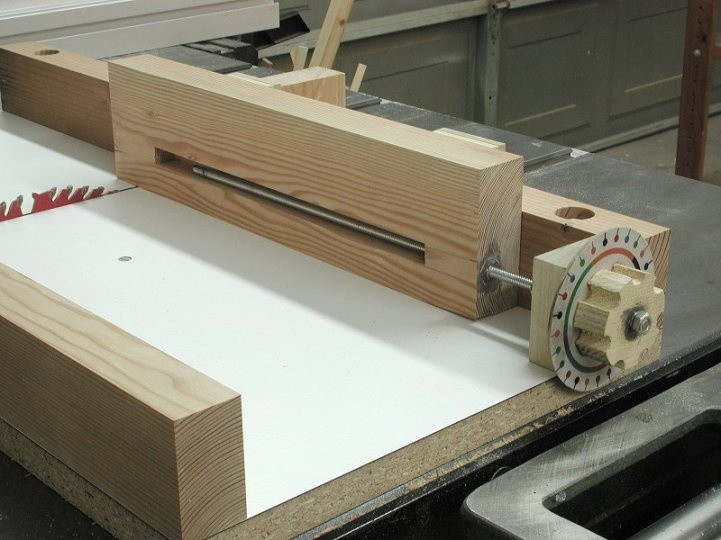 Best ideas about DIY Box Joint Jig
. Save or Pin Yet Another Box Joint Jig for making joints without a dado Now.
