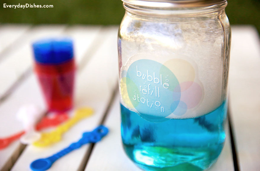 Best ideas about DIY Bubble Solution
. Save or Pin How to Make Homemade Bubble Solution Now.