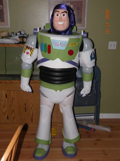 Best ideas about DIY Buzz Lightyear Costume For Adults
. Save or Pin 35 best images about robot costumes on Pinterest Now.