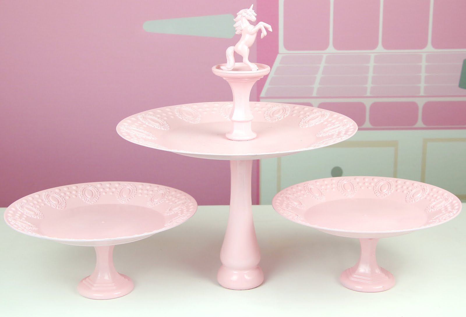 Best ideas about DIY Cake Stand Dollar Tree
. Save or Pin VIDEO DIY Dollar Store Cupcake Stand The Lindsay Ann Now.