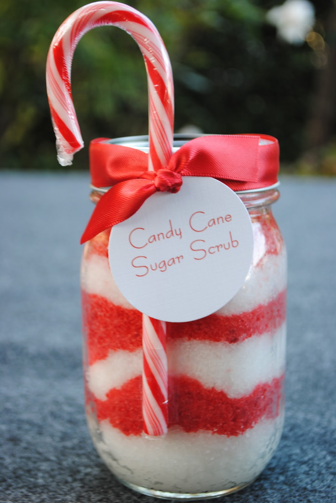 Best ideas about DIY Candy Gifts
. Save or Pin DIY candy cane sugar scrub – so cute for Christmas ts Now.