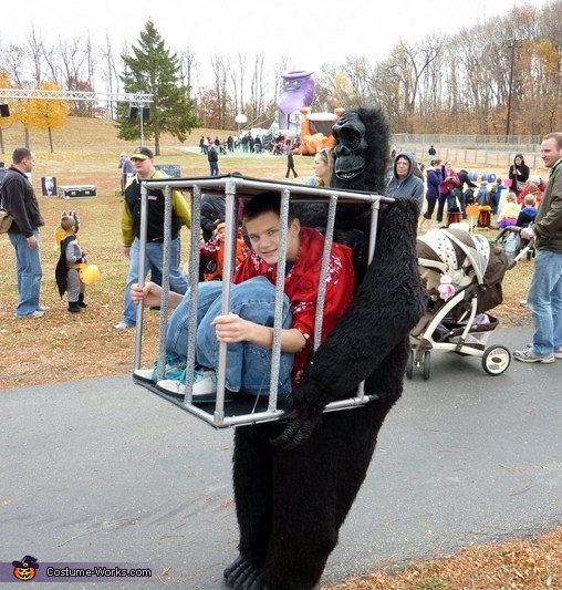 Best ideas about DIY Carry Me Costume
. Save or Pin Gorilla carrying a Kid Homemade Illusion Costume Now.