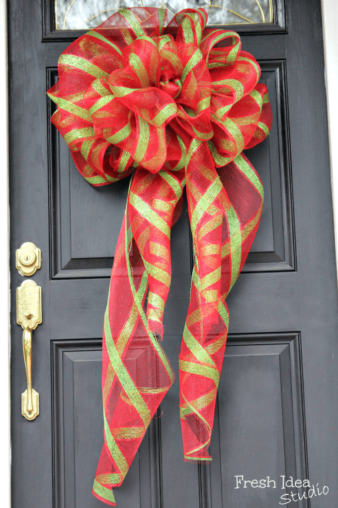 Best ideas about DIY Christmas Bow
. Save or Pin DIY Painter’s Drop Cloth & Burlap Ruffled Tree Skirt Now.