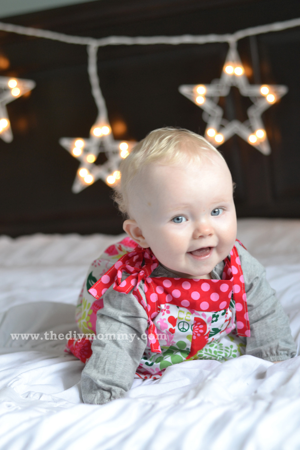 Best ideas about DIY Christmas Photography
. Save or Pin Make DIY Christmas Backdrops with Twinkle Lights Now.