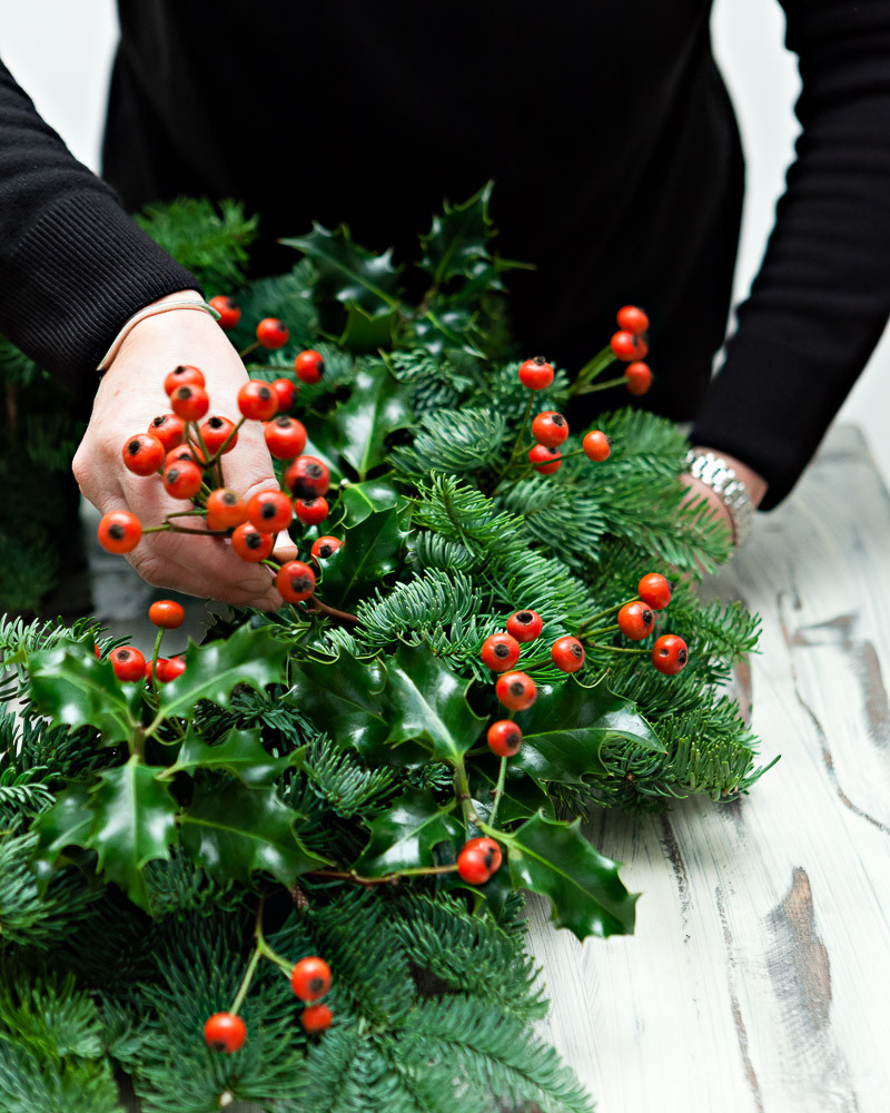 Best ideas about DIY Christmas Reef
. Save or Pin How To Make A Traditional Christmas Wreath Now.