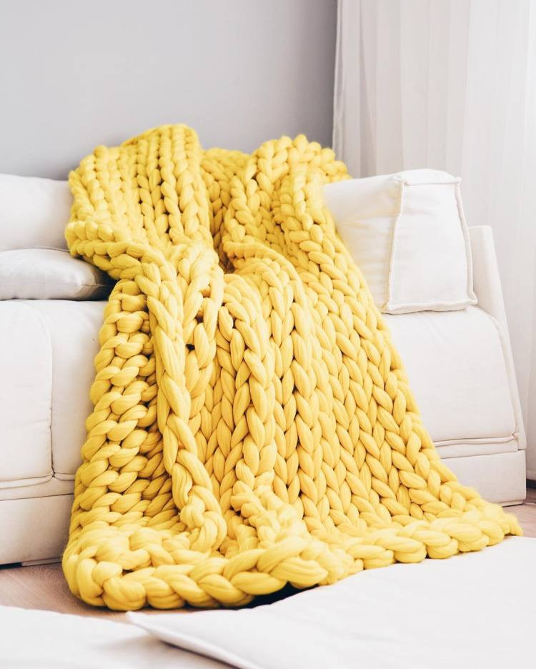 Best ideas about DIY Chunky Knit Blanket
. Save or Pin Giganto Blanket Tutorial Explains How to Make a Chunky Now.