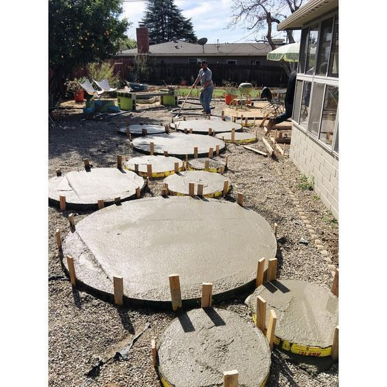 Best ideas about DIY Concrete Pavers
. Save or Pin DIY circle concrete pavers … outdoordiycheap Now.