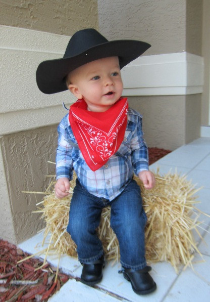 Best ideas about DIY Cowboy Costume
. Save or Pin 5 Easy last minute DIY Halloween costumes Now.