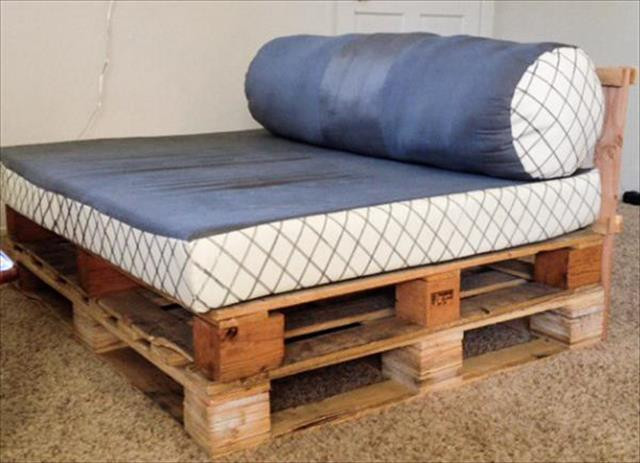 Best ideas about DIY Daybed Couch
. Save or Pin 12 DIY Pallet Daybed Ideas Now.