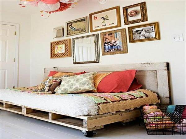 Best ideas about DIY Daybed Ideas
. Save or Pin 6 DIY Charming Pallet Daybed Ideas Now.