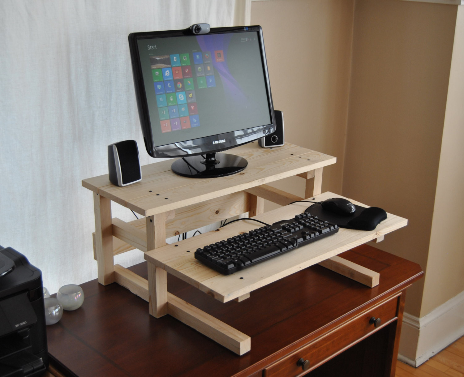 Best ideas about DIY Desk Pc
. Save or Pin DIY Project Plan Standing puter Desk Now.