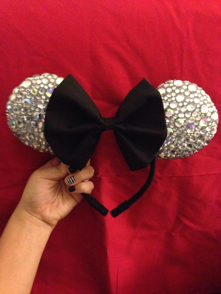 Best ideas about DIY Disney Ears
. Save or Pin Diy Minnie Mouse ears Disney Pinterest Now.